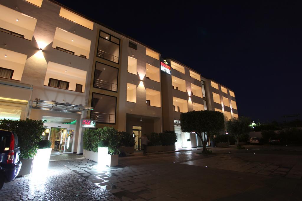 Hotel Briganti Квалиано Экстерьер фото