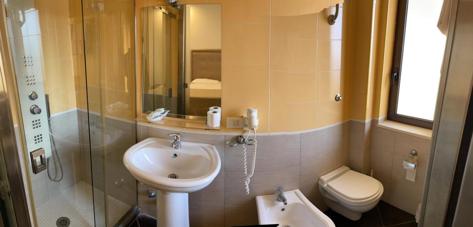 Hotel Briganti Квалиано Экстерьер фото