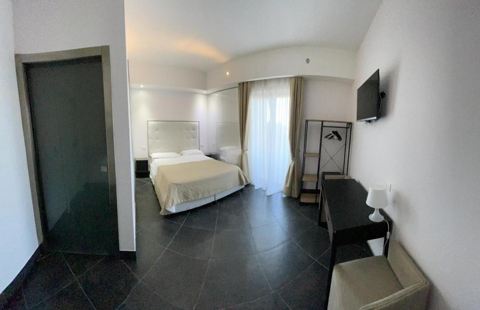 Hotel Briganti Квалиано Экстерьер фото